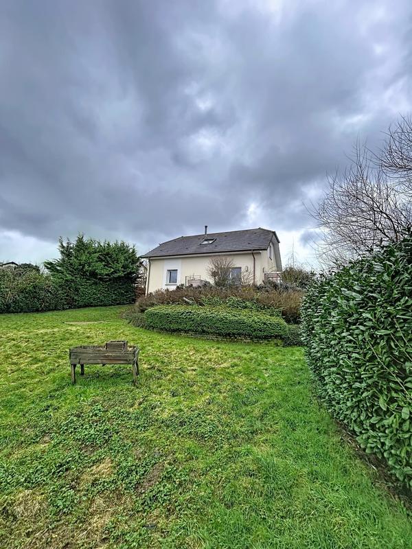 Maison - 190 m² - 5 pièces