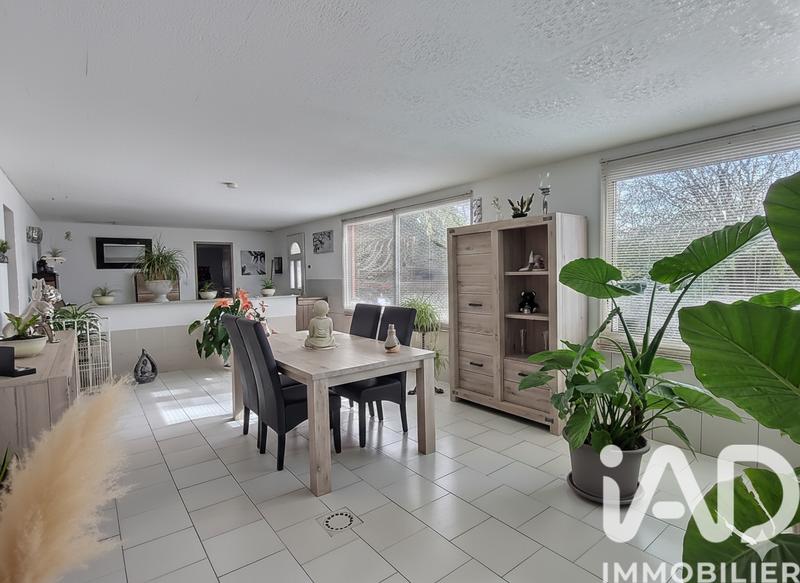 Maison - 184 m² - 6 pièces