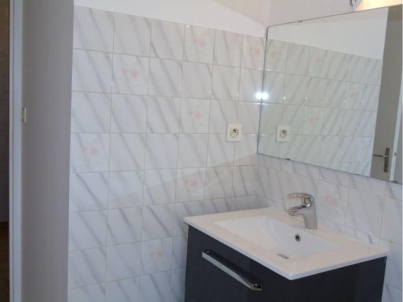 Maison traditionnelle - 92 m² - 4 pièces