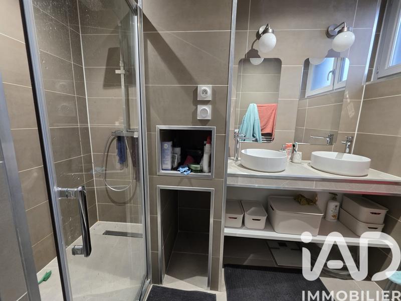 Appartement - 91 m² - 3 pièces