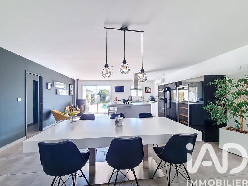 Maison - 190 m² - 7 pièces