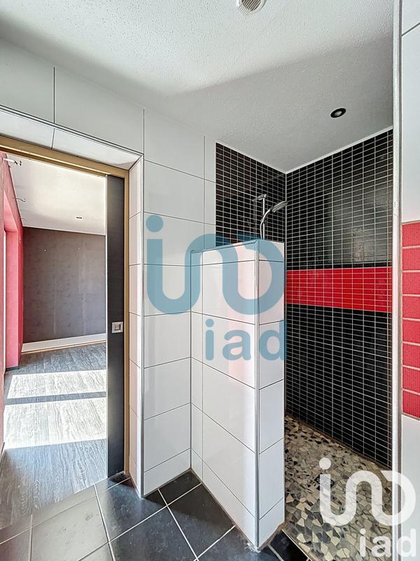 Maison - 174 m² - 7 pièces