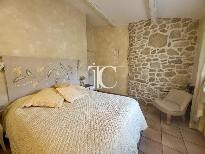 Villa - 172 m² - 5 pièces