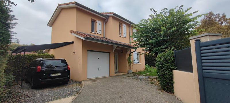 Maison - 94 m² - 5 pièces