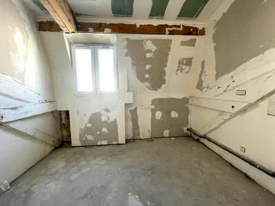 Appartement - 8 m² - 1 pièce