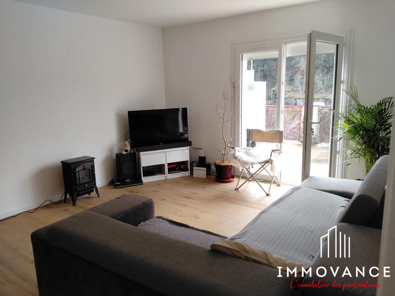 Appartement - 86 m² - 3 pièces