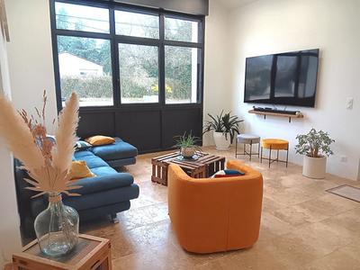 Maison - 140 m² - 5 pièces