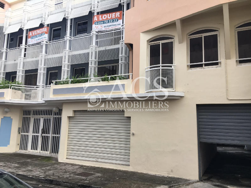 Immeuble - 600 m² - 10 pièces