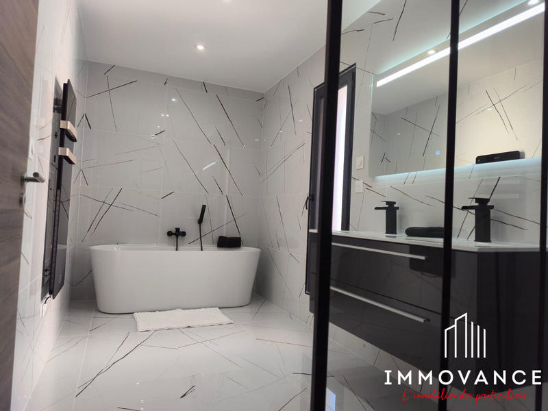 Maison - 152 m² - 5 pièces