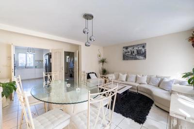 Maison - 118 m² - 4 pièces