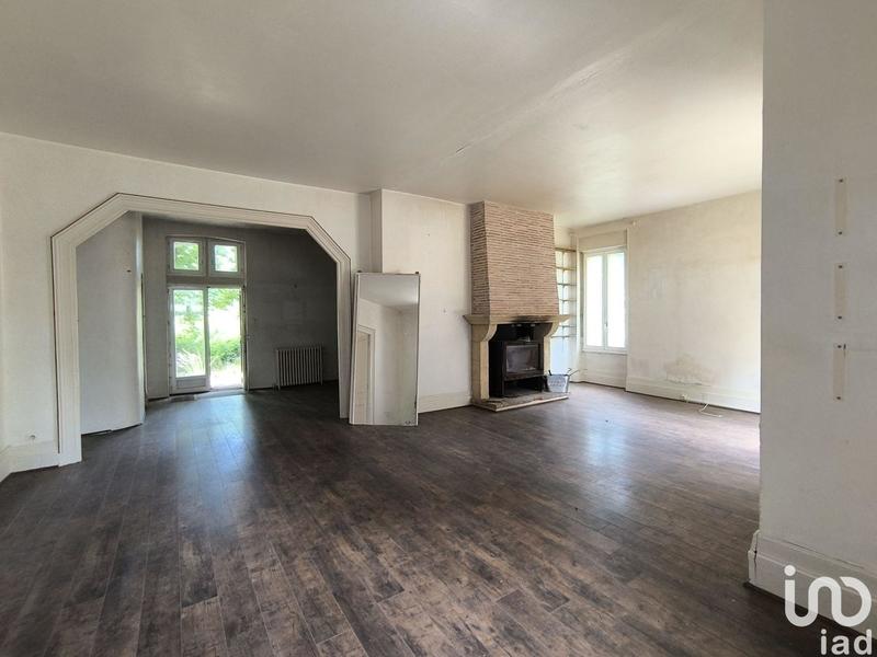 Château - 195 m² - 9 pièces