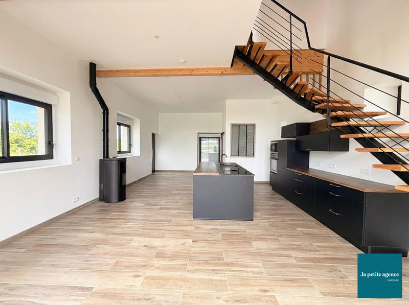 Maison - 82 m² - 4 pièces