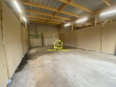 Parking / Garage - 66 m²