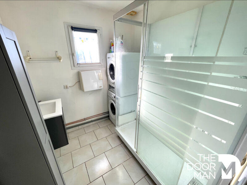 Maison - 93 m² - 4 pièces