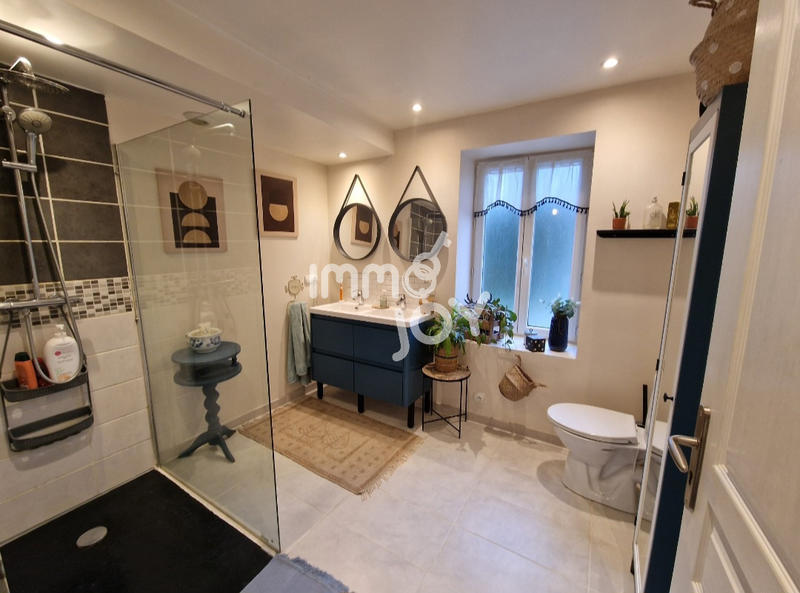 Maison - 134 m² - 5 pièces