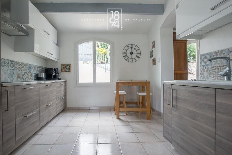 Appartement - 130 m² - 5 pièces