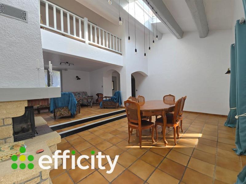 Villa - 122 m² - 5 pièces