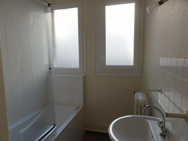 Appartement - 90 m² - 4 pièces