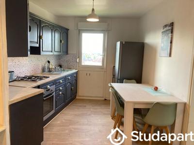 Chambre - 9 m² - 1 pièce