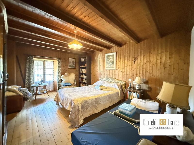 Maison - 90 m² - 6 pièces