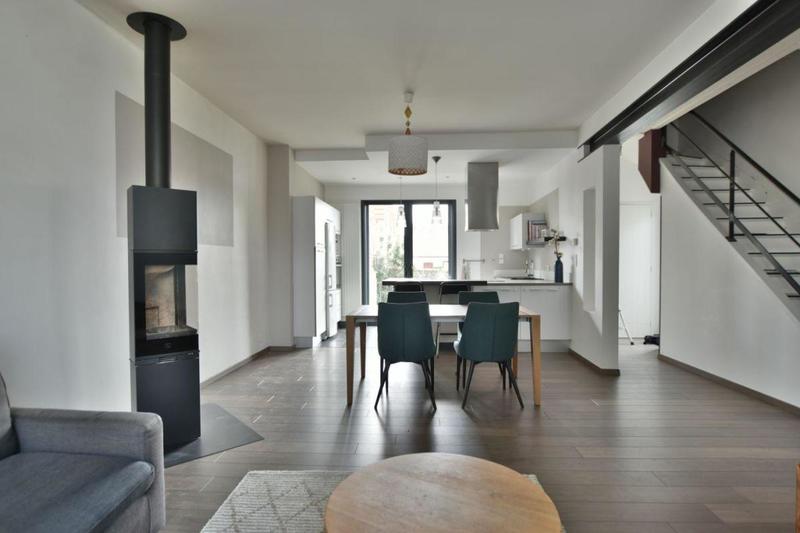 Maison - 86 m² - 4 pièces