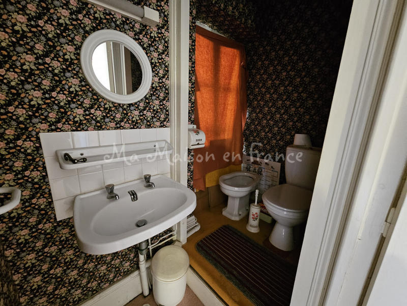 Maison - 140 m² - 7 pièces