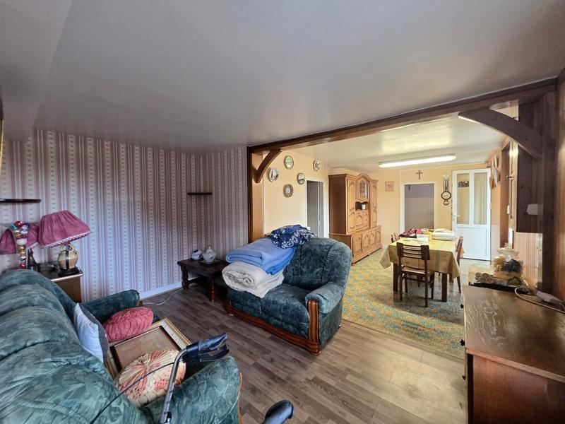 Maison - 80 m² - 5 pièces