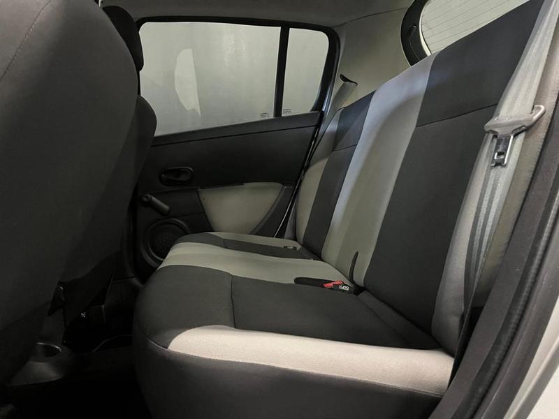 Renault Clio III 5 Portes Phase 2 1.5 dCi 68 cv