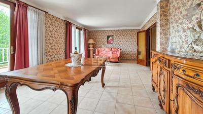 Maison - 183 m² - 5 pièces