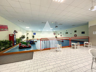 Local commercial - 250 m²