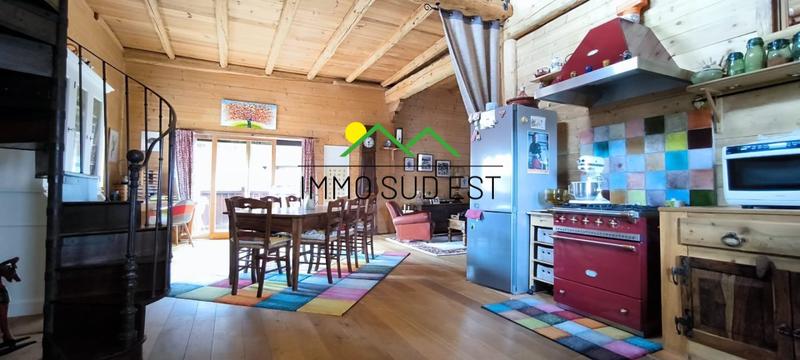 Maison - 88 m² - 3 pièces