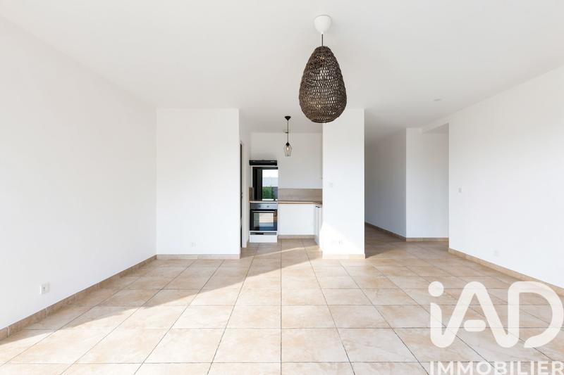 Appartement - 75 m² - 3 pièces