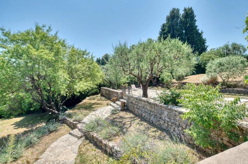 Villa - 277 m² - 7 pièces