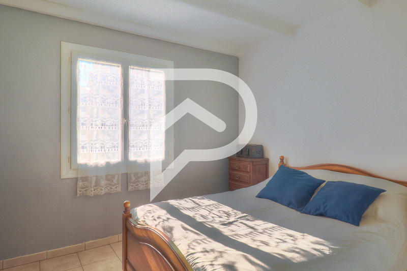 Villa - 100 m² - 4 pièces