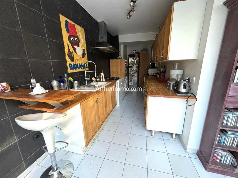 Maison - 180 m² - 6 pièces