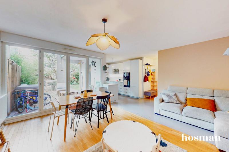 Appartement - 90 m² - 4 pièces