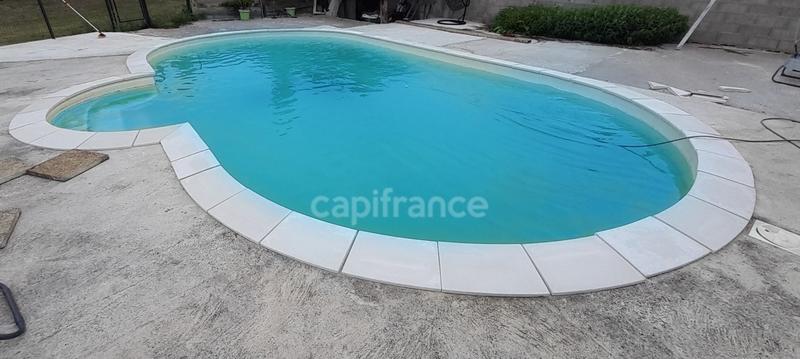 Longère - 269 m² - 6 pièces