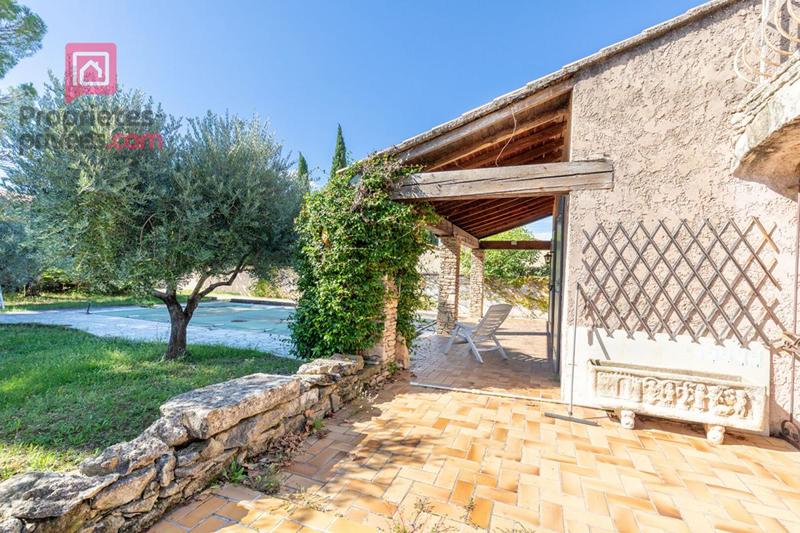 Maison - 137 m² - 6 pièces