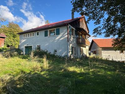 Maison en pierre - 204 m² - 11 pièces