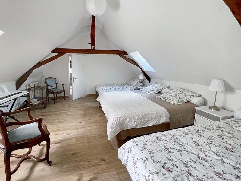 Longère - 385 m² - 11 pièces