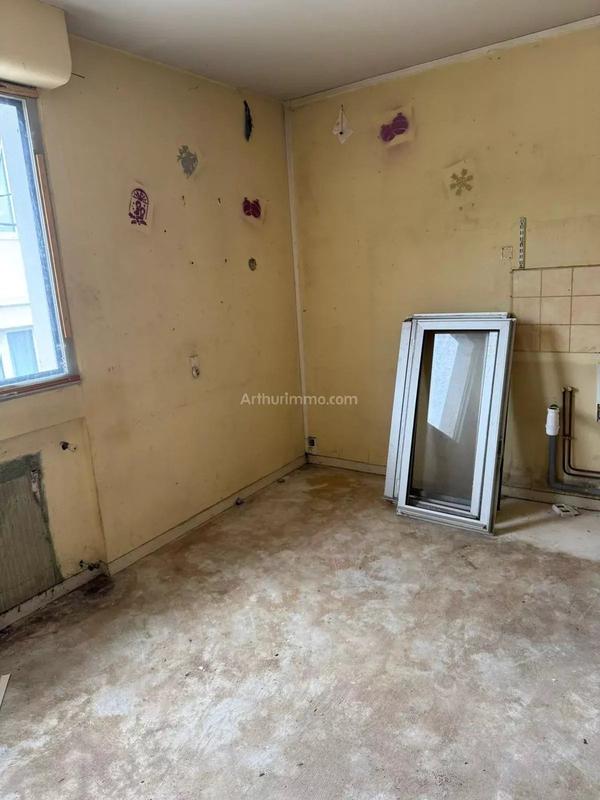 Immeuble - 172 m² - 10 pièces