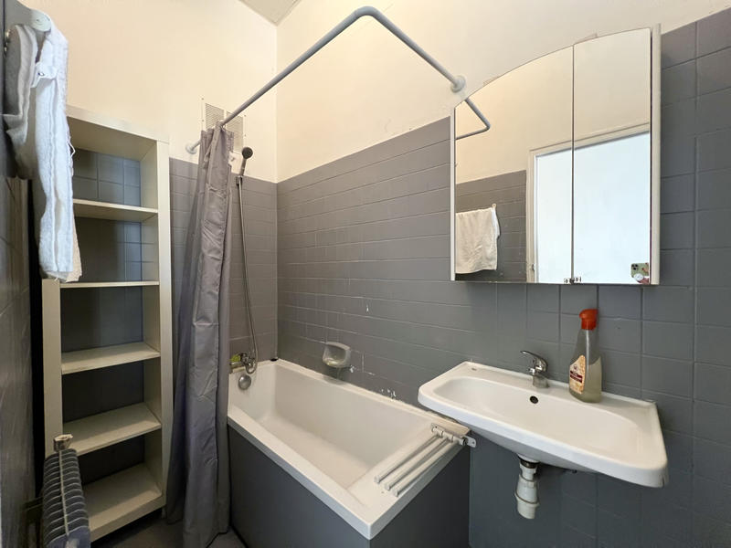 Appartement - 63 m² - 1 pièce