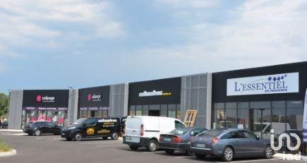 Local commercial - 163 m²