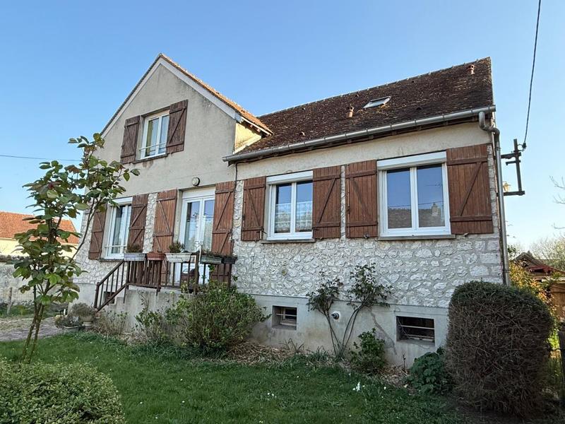 Maison - 158 m² - 6 pièces