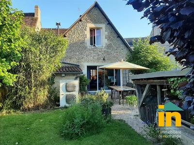 Maison de ville - 206 m² - 7 pièces