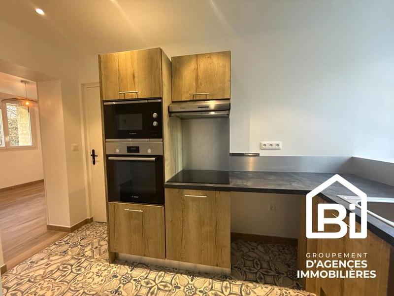 Studio - 30 m² - 1 pièce