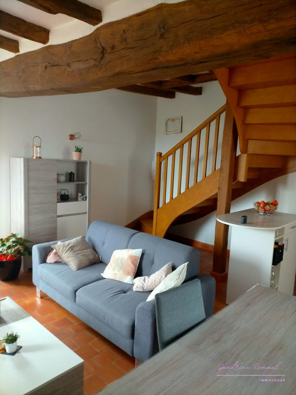 Maison - 168 m² - 9 pièces