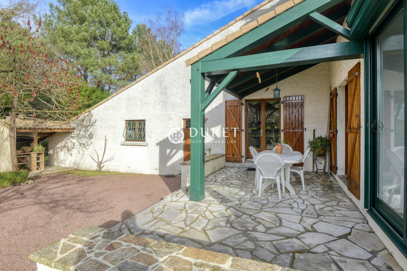 Maison - 168 m² - 6 pièces