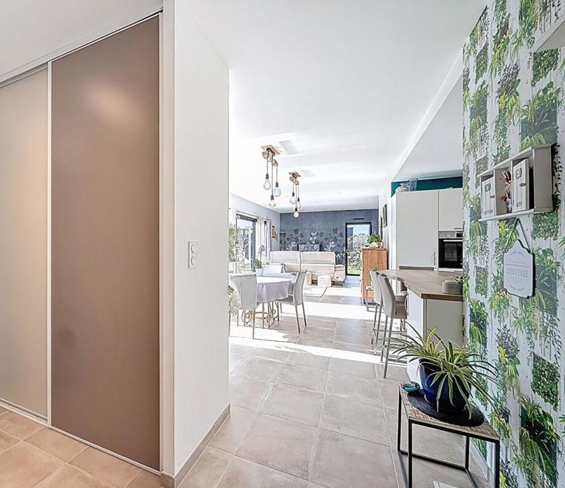 Maison - 140 m² - 6 pièces