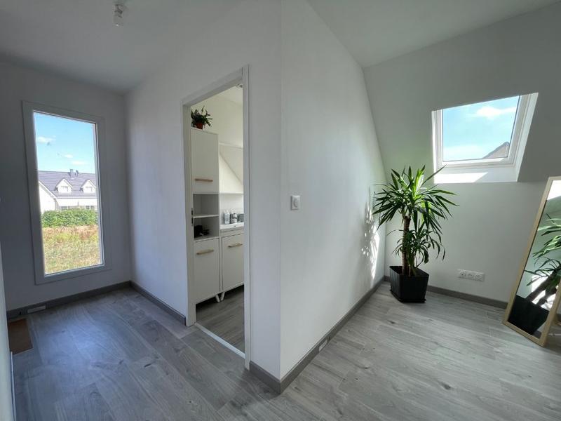 Maison - 91 m² - 4 pièces